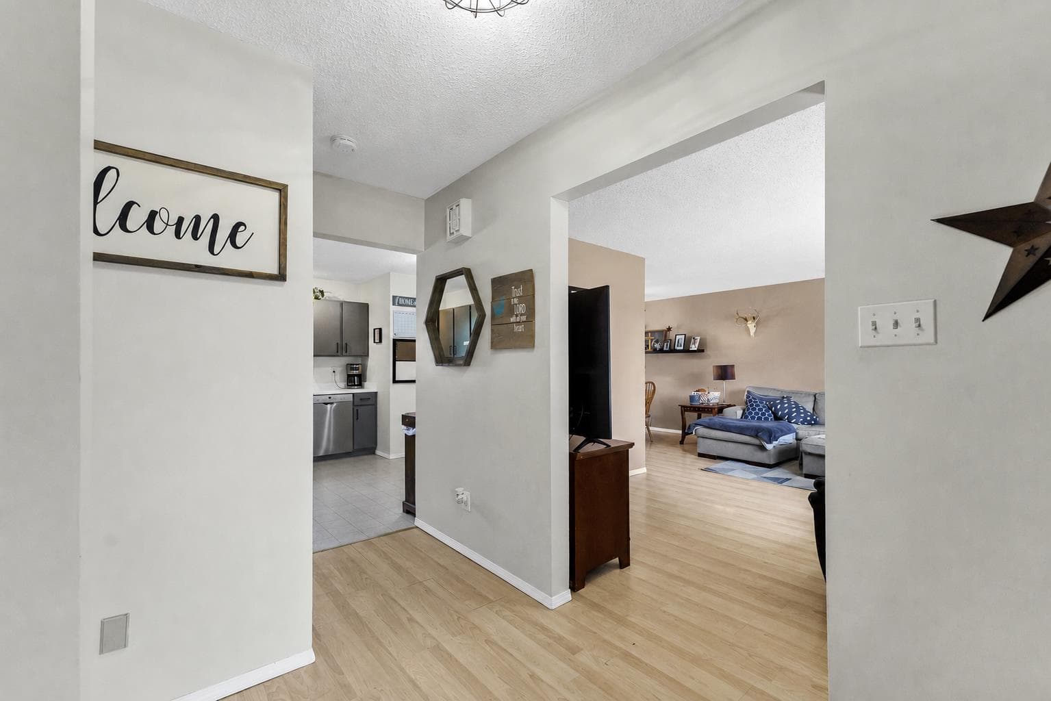 101 Ingram Park Drive E — photo 5
