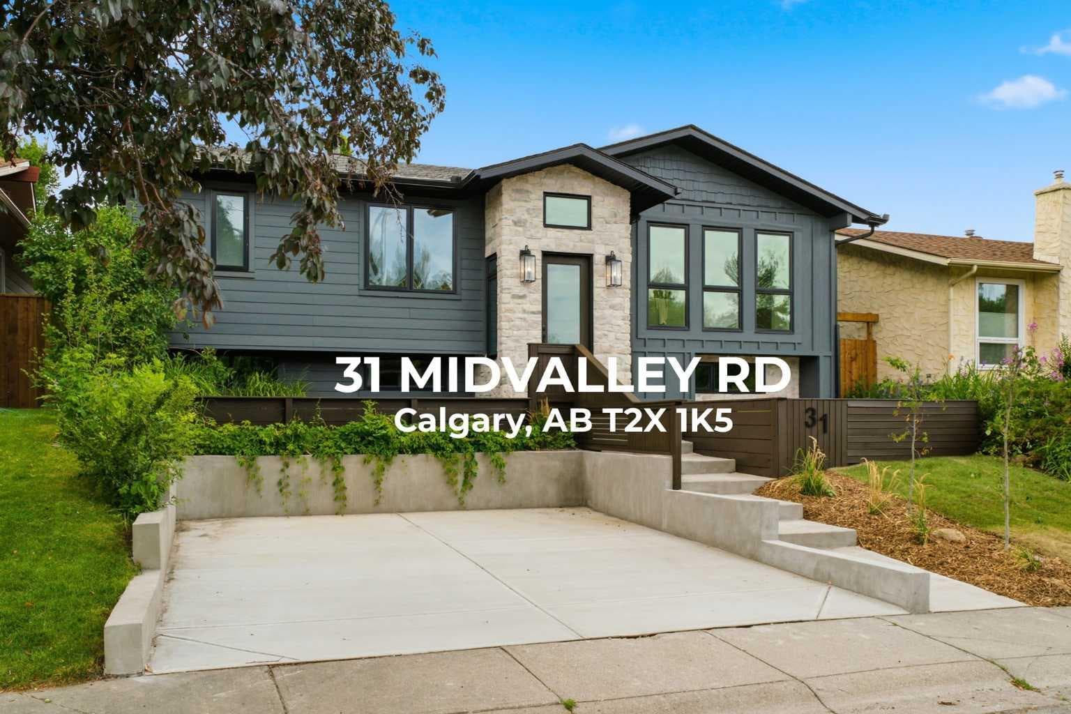 31 Midvalley Road SE — photo 1