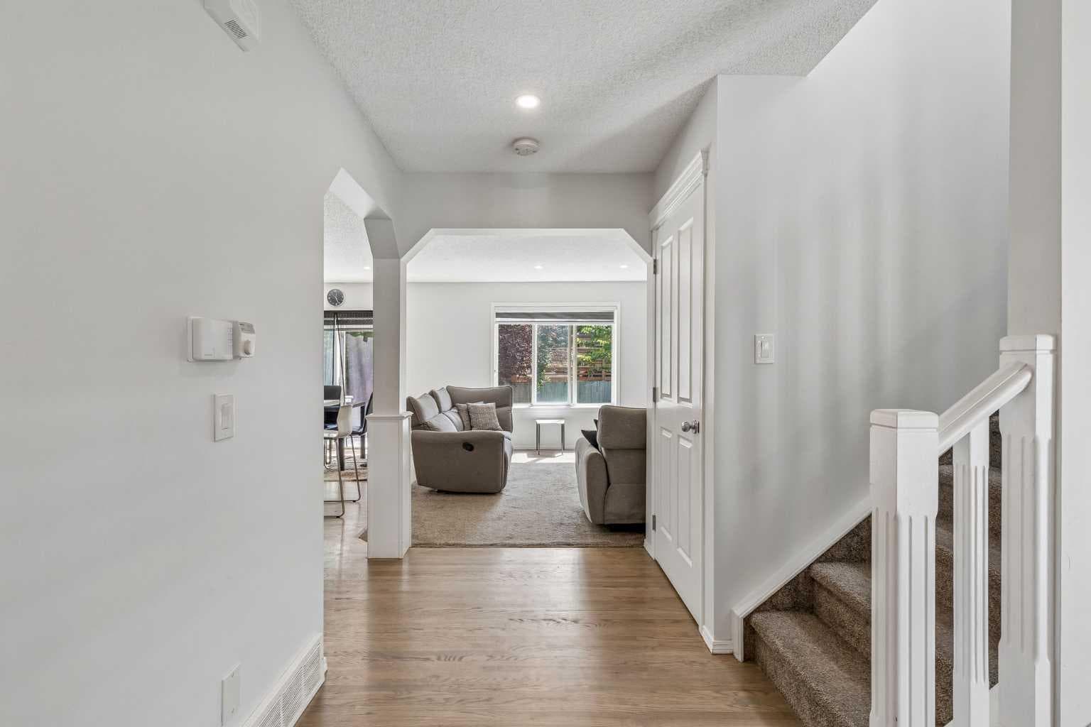60 Cranfield Park SE — photo 4
