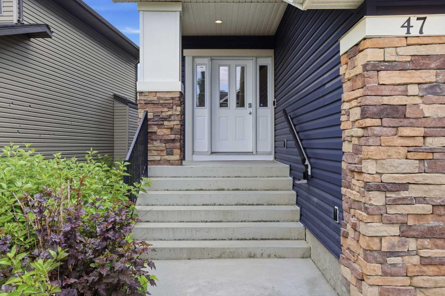 47 Evanspark Circle — photo 3