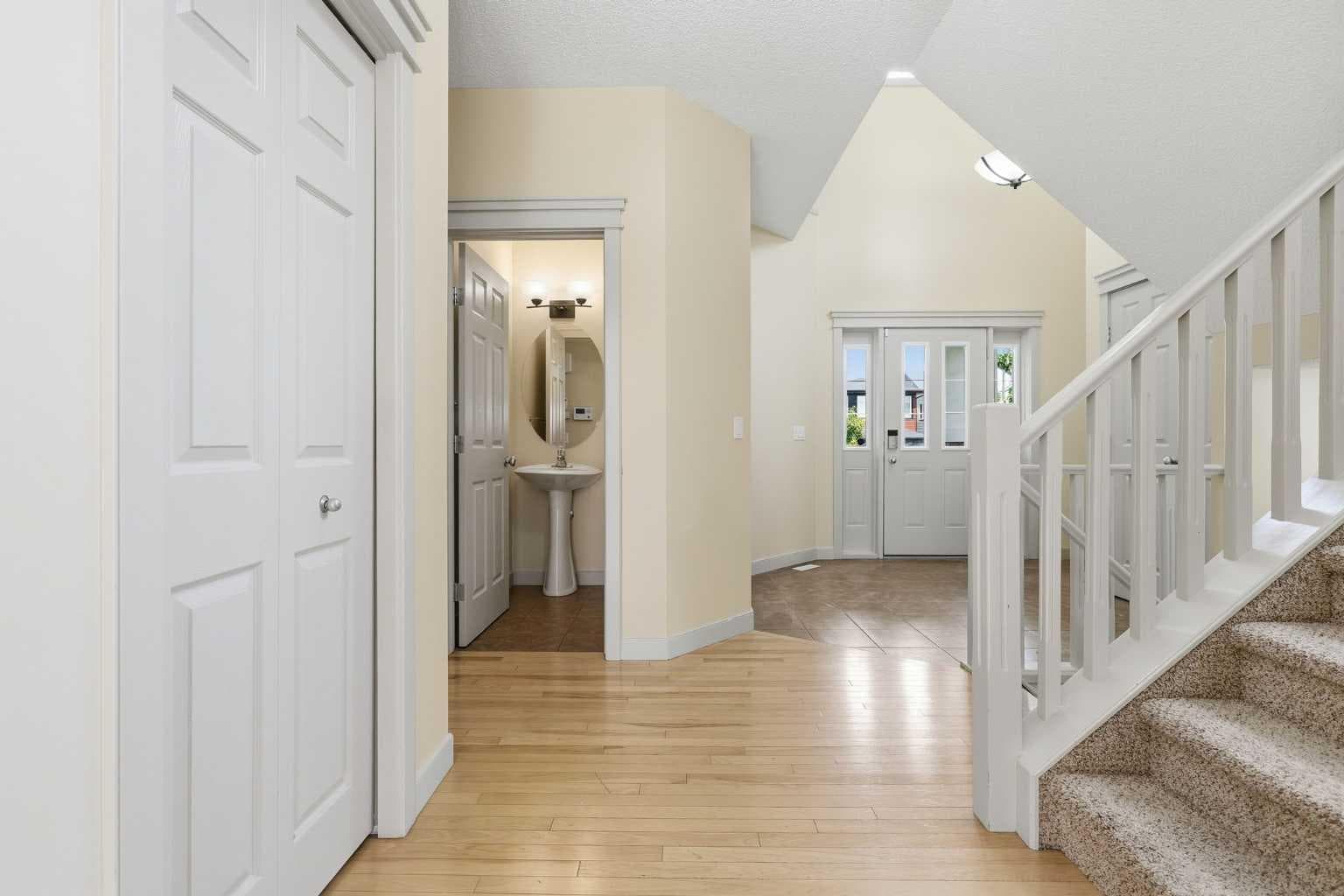 47 Evanspark Circle — photo 4