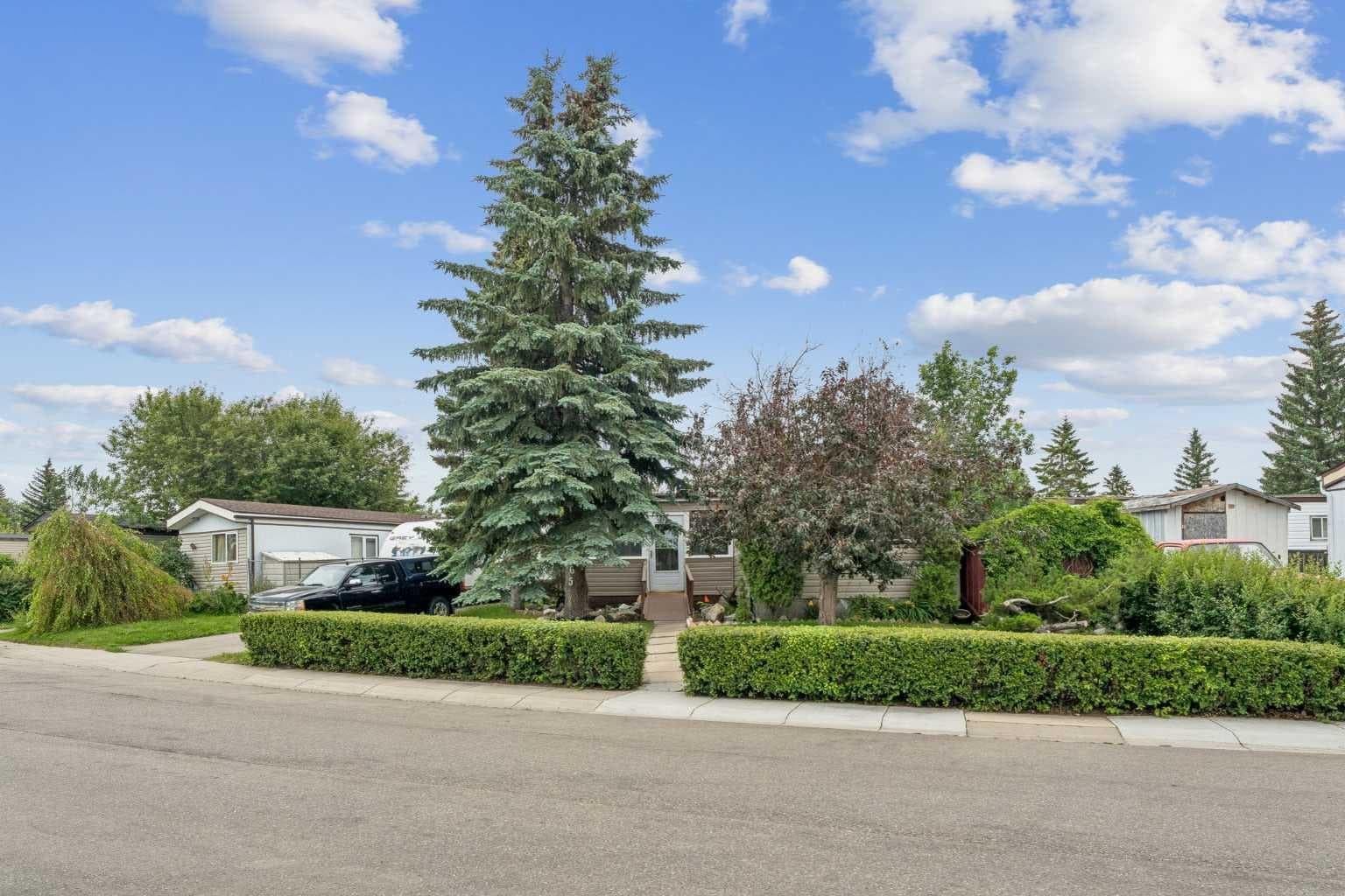 165 Spring Dale Circle SE — photo 1