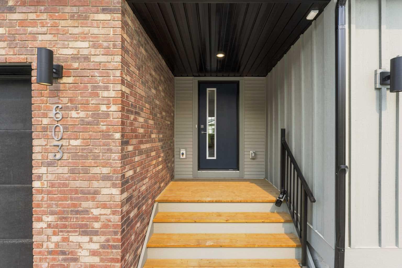 603, 201 Cooperswood Green SW — photo 3