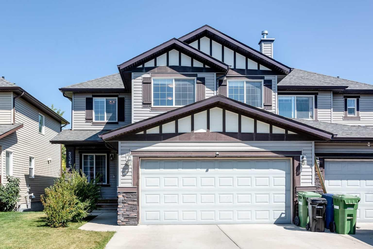 2363 Baywater Crescent SW — photo 1