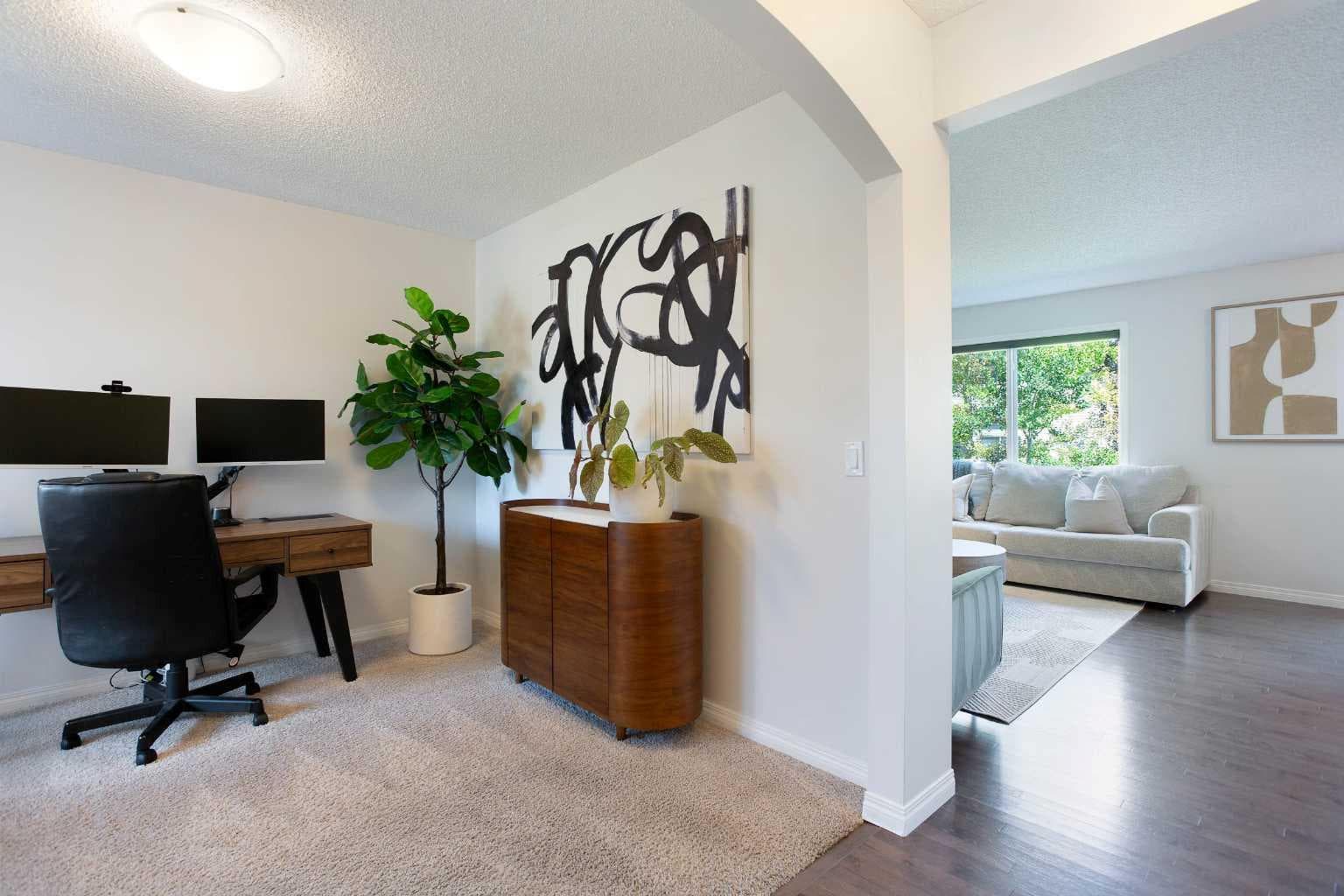 2363 Baywater Crescent SW — photo 3