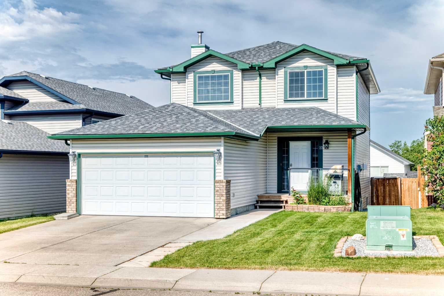 23 Thornbird Way SE — photo 2