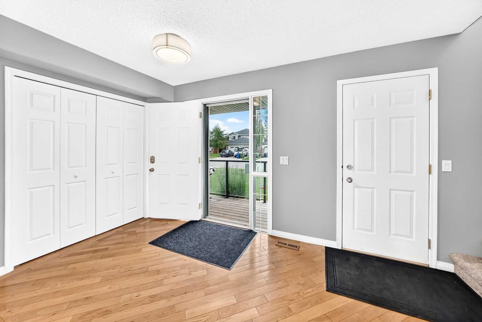 23 Thornbird Way SE — photo 4