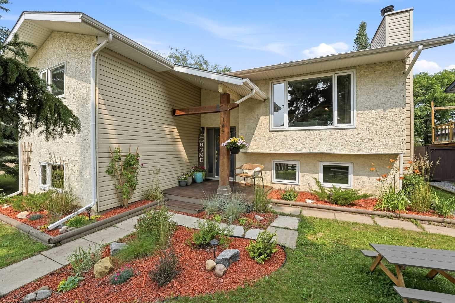 149 McDougall Crescent — photo 1