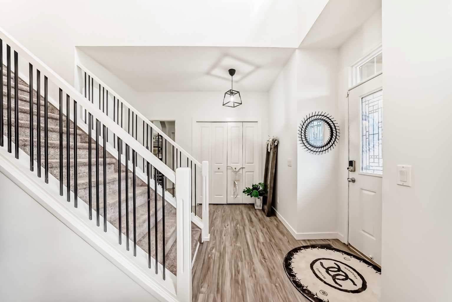 169 Aspenshire Drive SW — photo 4