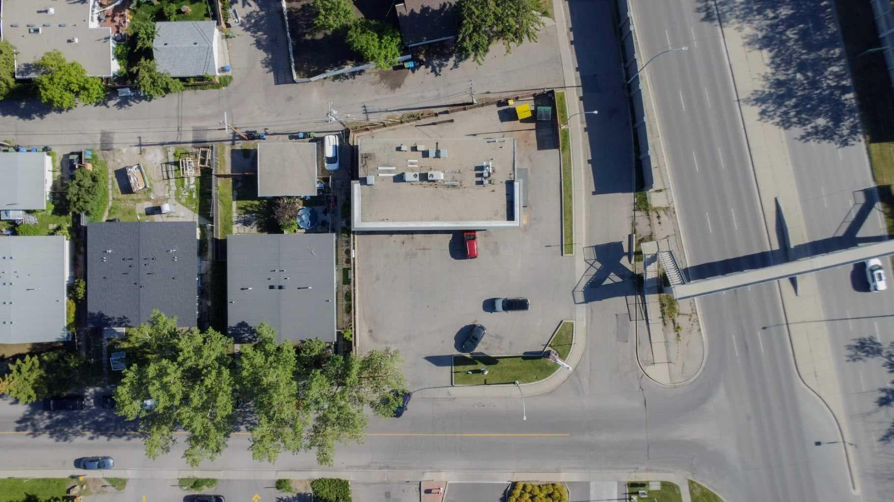 4615 Valiant Drive NW — photo 3