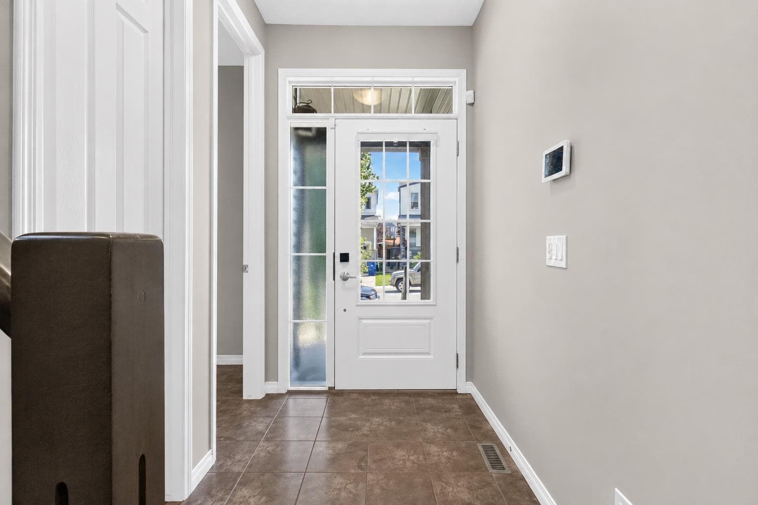 150 Osborne Rise SW — photo 3