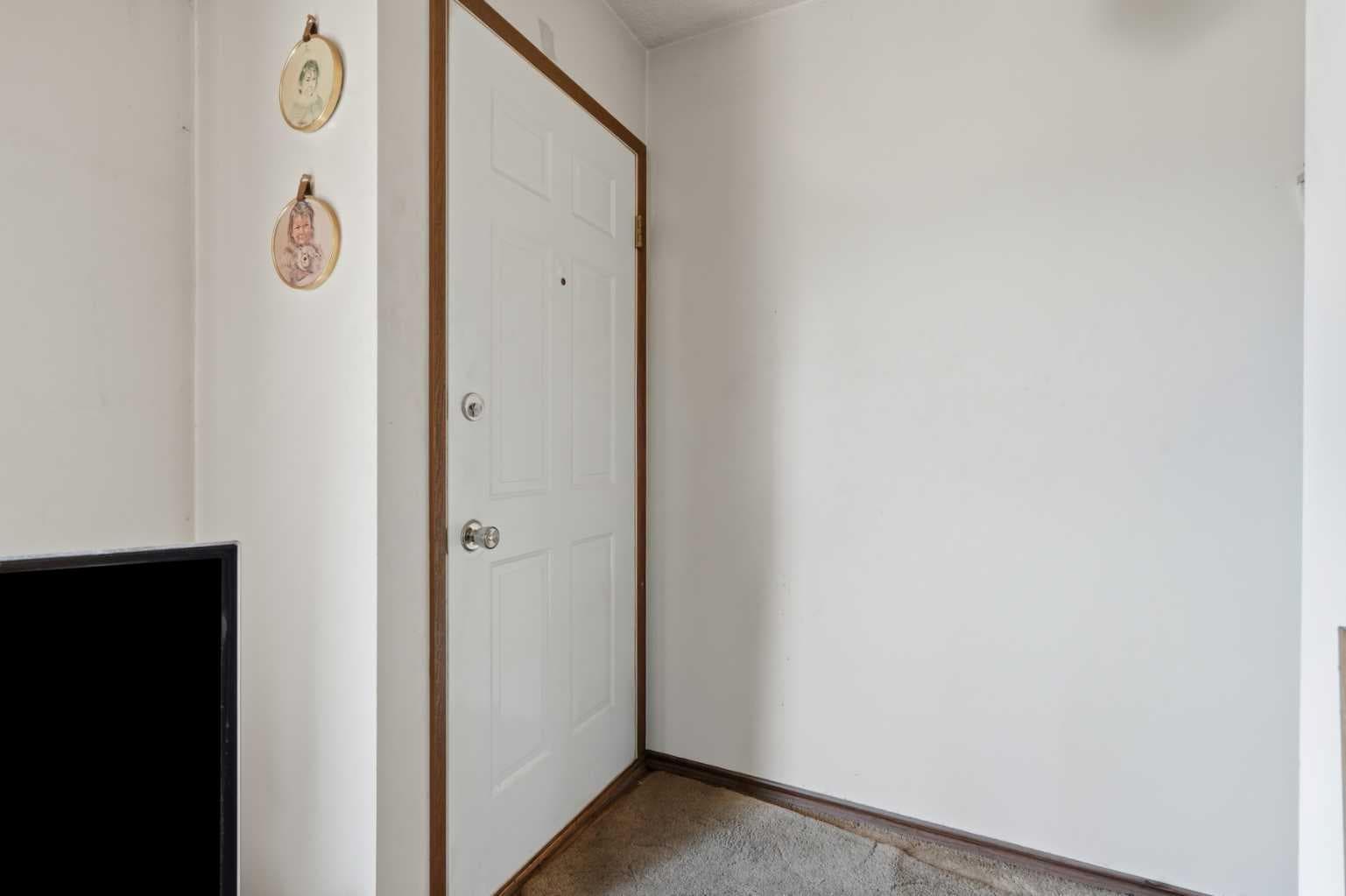 424 Acacia Drive SE — photo 4