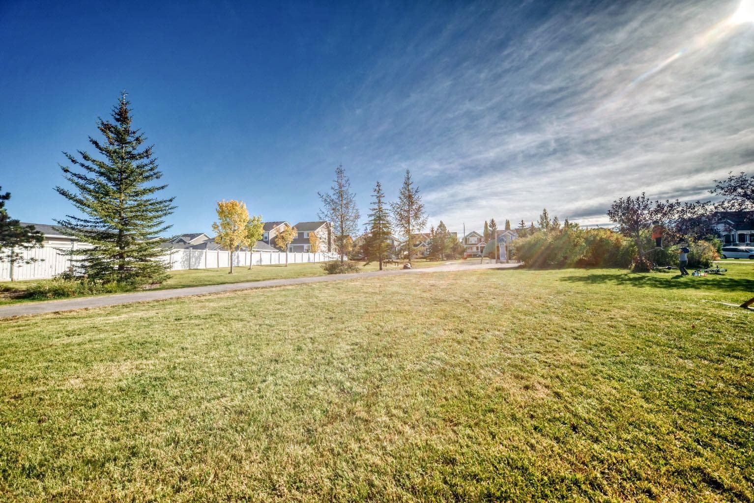 790 River Heights Crescent — photo 4