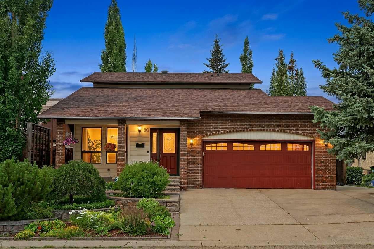 80 Hawkhill Way NW — photo 1