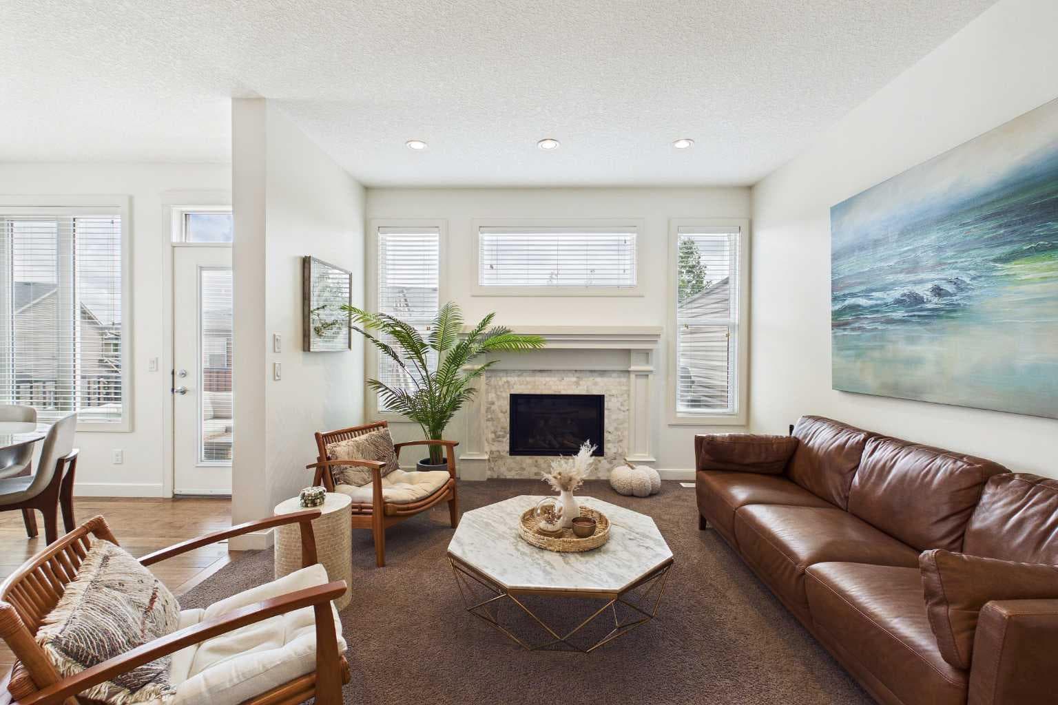 25 Evansglen Mews NW — photo 5