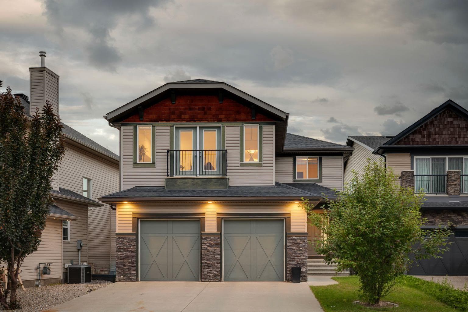 40 Val Gardena Court SW — photo 1