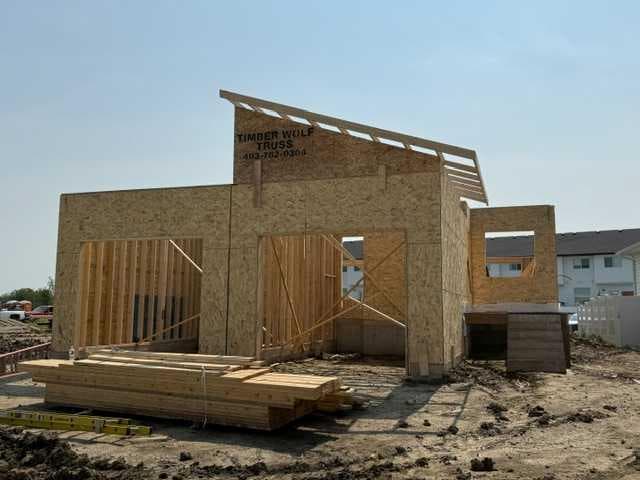 15 Ellington Crescent — photo 1
