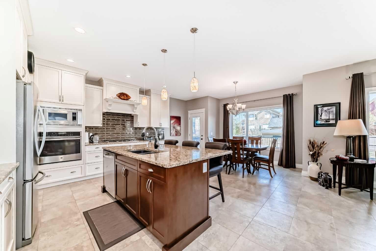 1449 Ravenscroft Avenue SE — photo 3