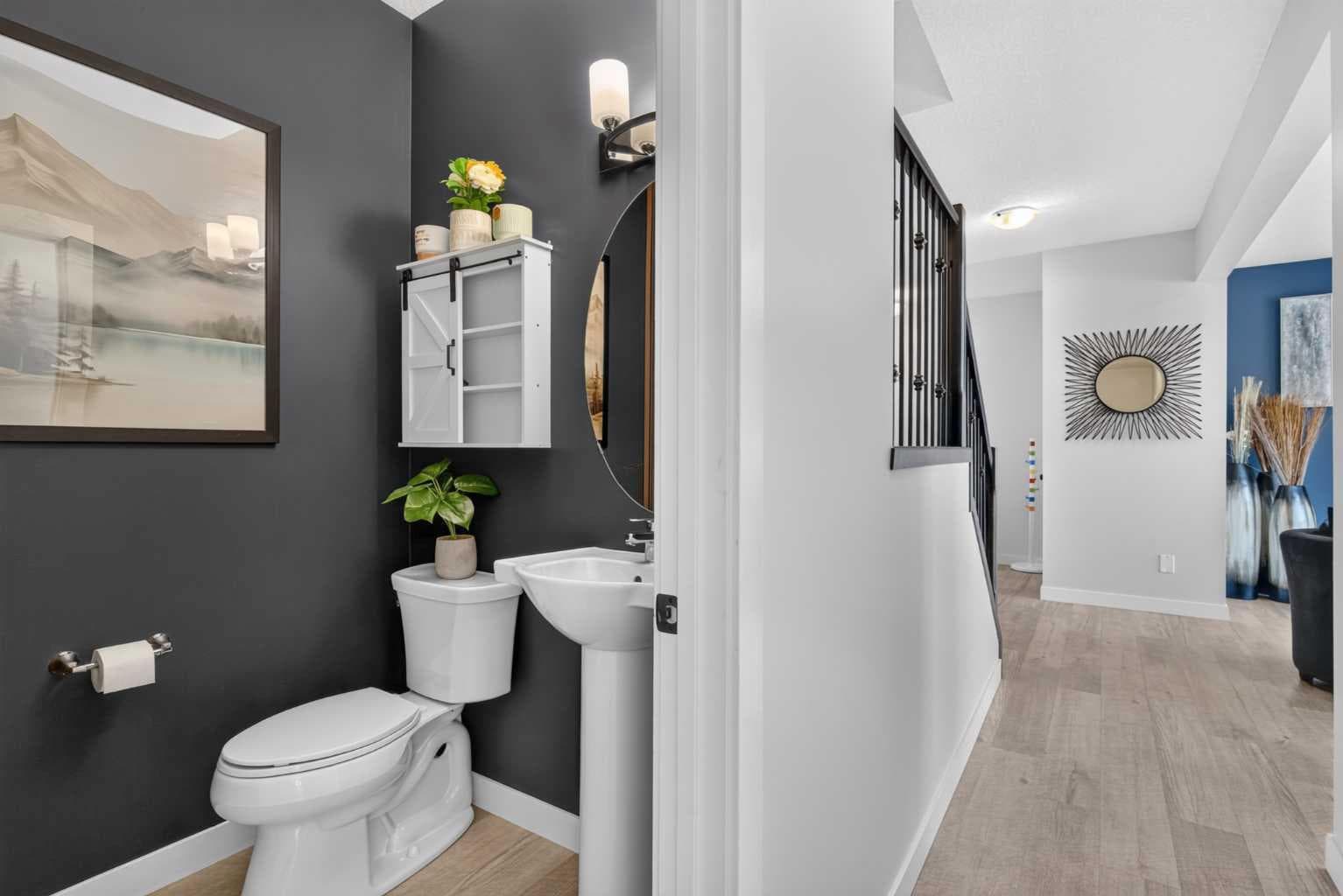 325 Bayside Crescent SW — photo 5
