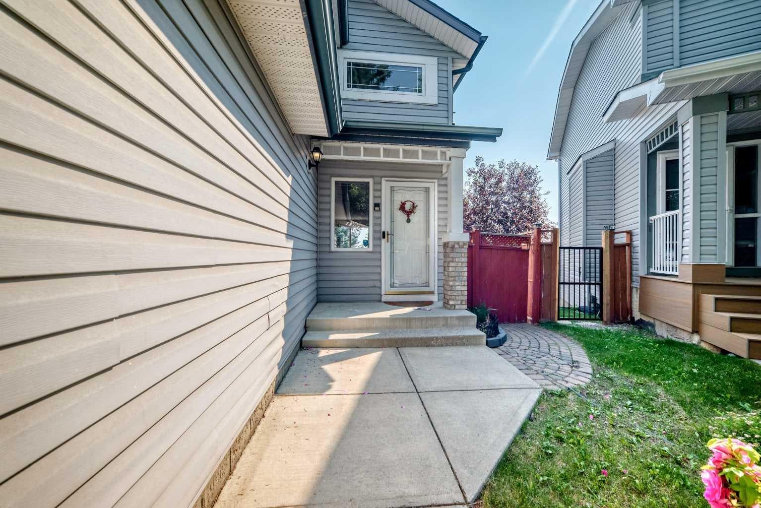 287 Harvest Oak Rise NE — photo 2