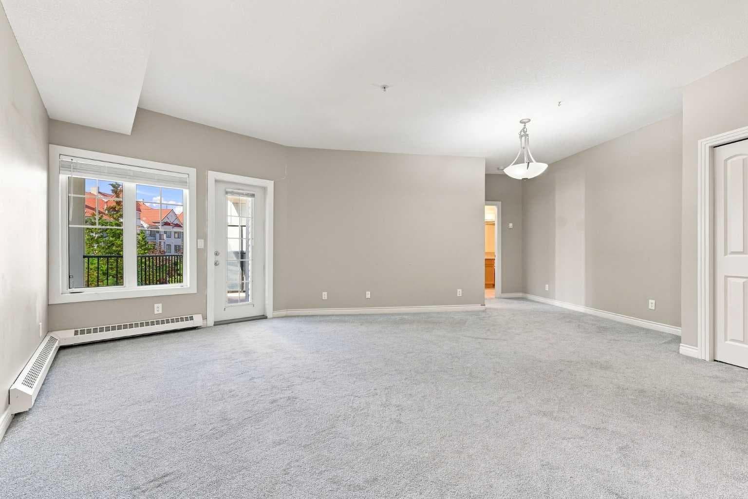 317, 60 Royal Oak Plaza NW — photo 3