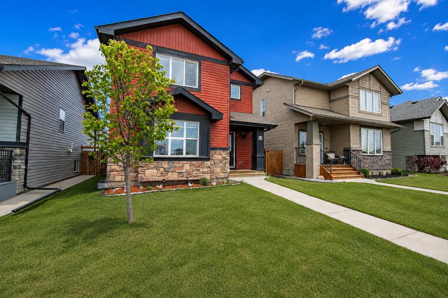 318 Teasdale Drive — photo 2