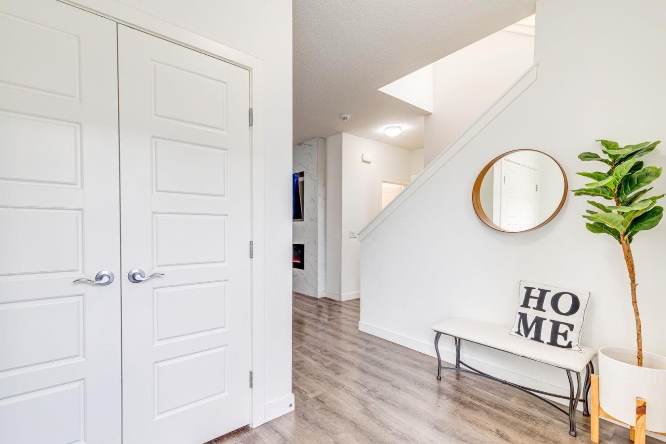 24 Corner Meadows Park NE — photo 4