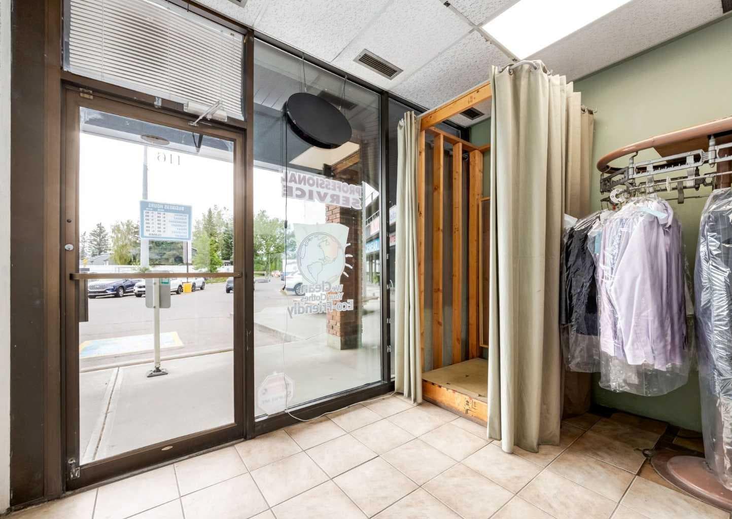 116, 5403 Crowchild Trail NW — photo 4