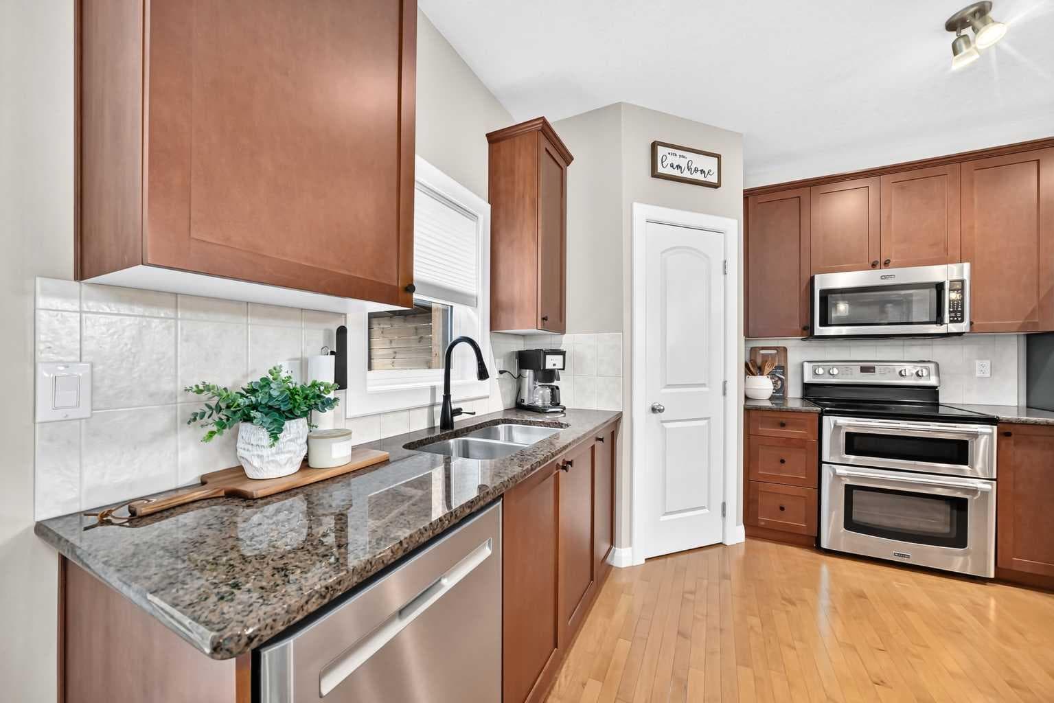 11 Westridge Way — photo 5