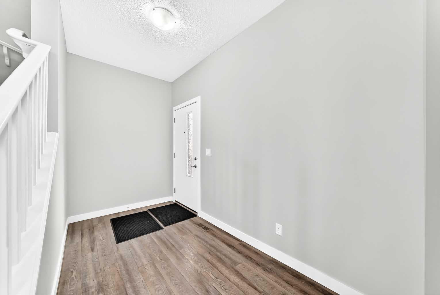 176 SAVANNA Lane NE — photo 5