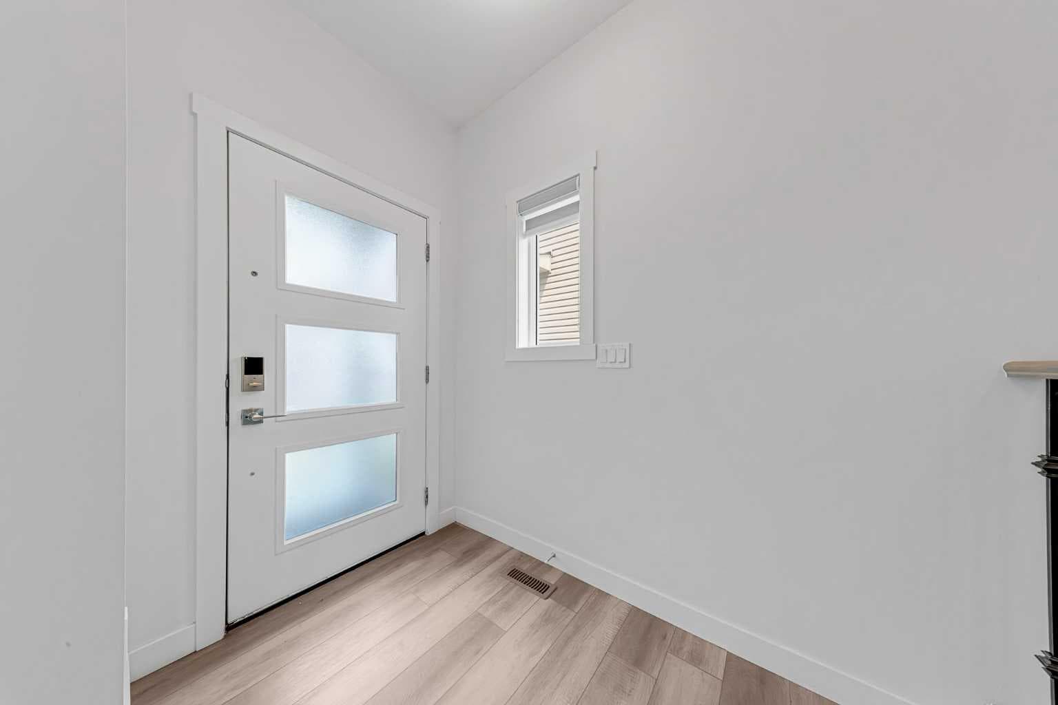 834 Bayview Terrace SW — photo 5