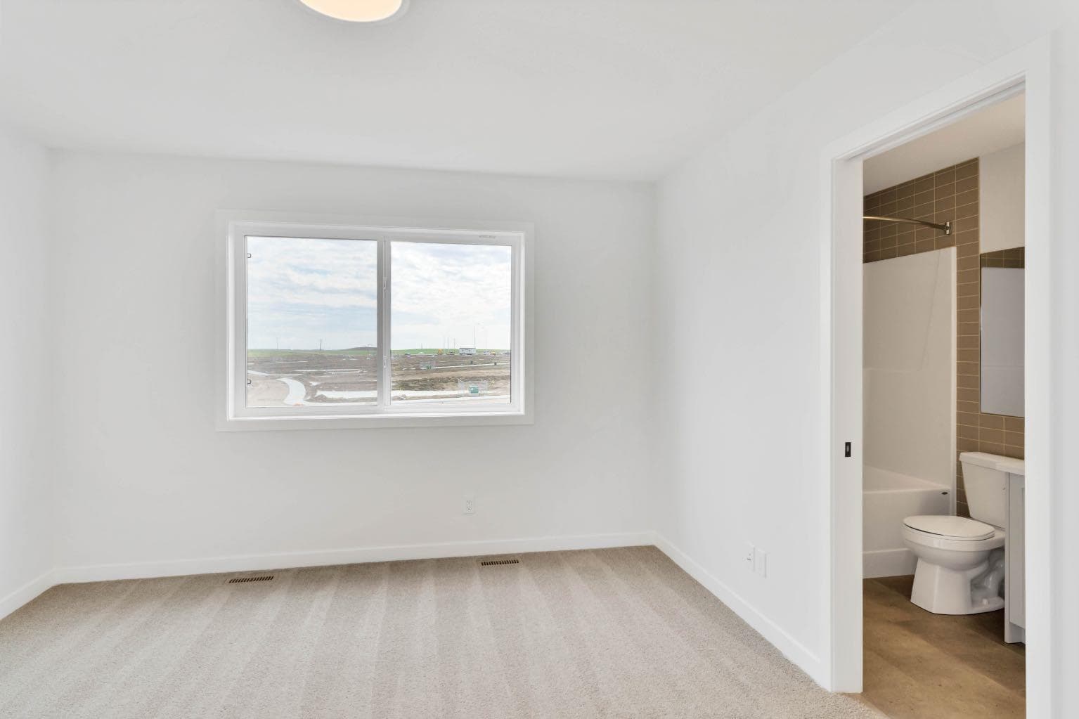 65 Lewiston Street NE — photo 4