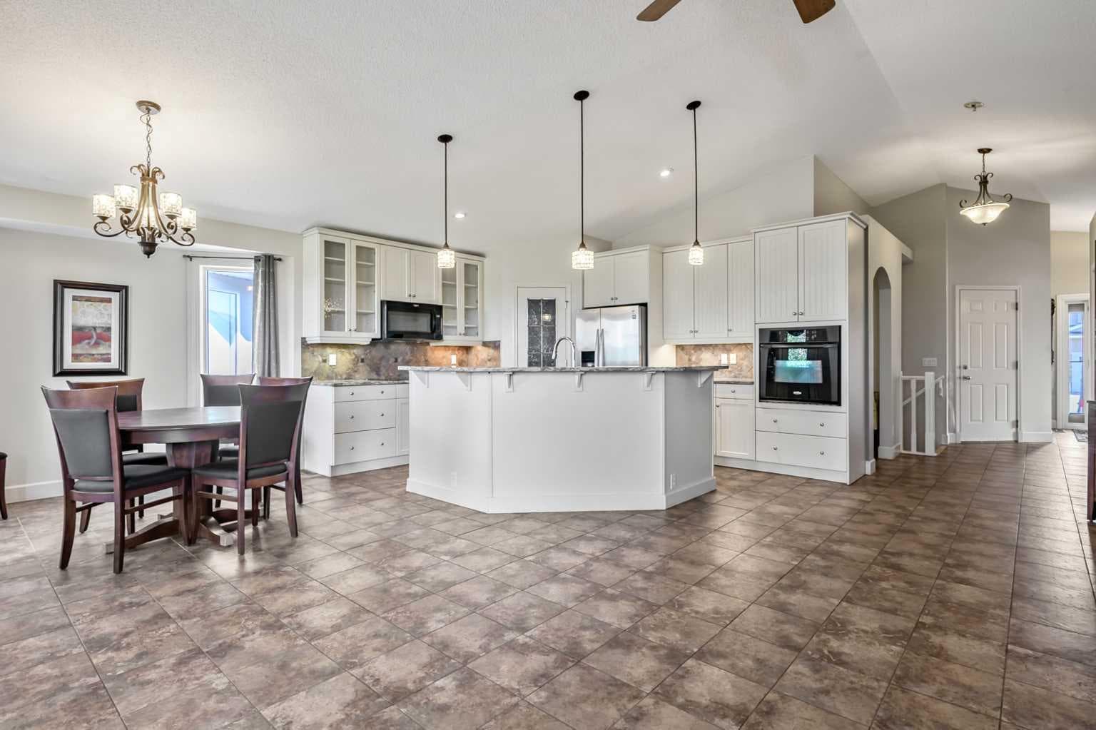 443 Riverside Green NW — photo 5