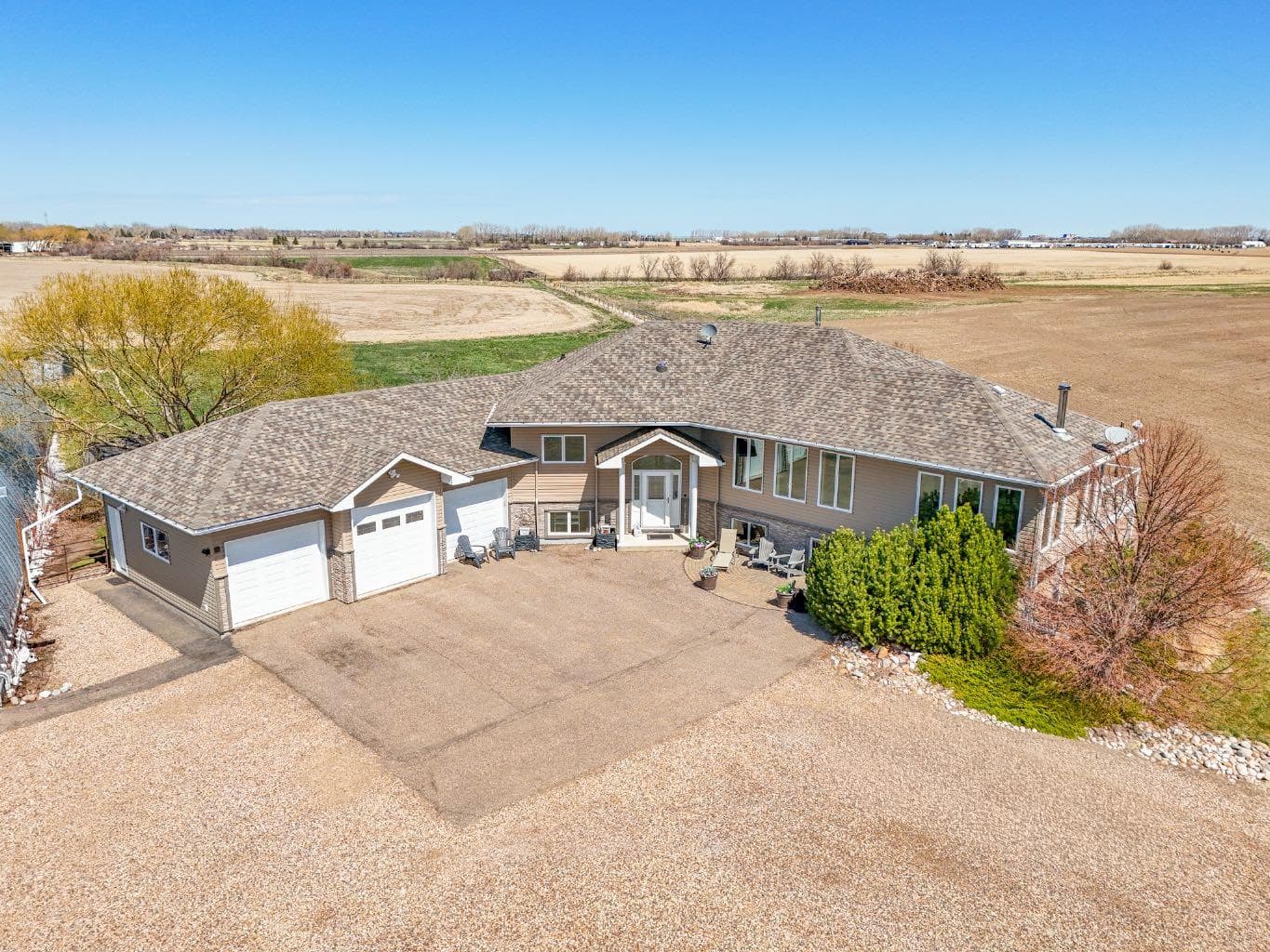 5518 Township Road 120 — photo 4