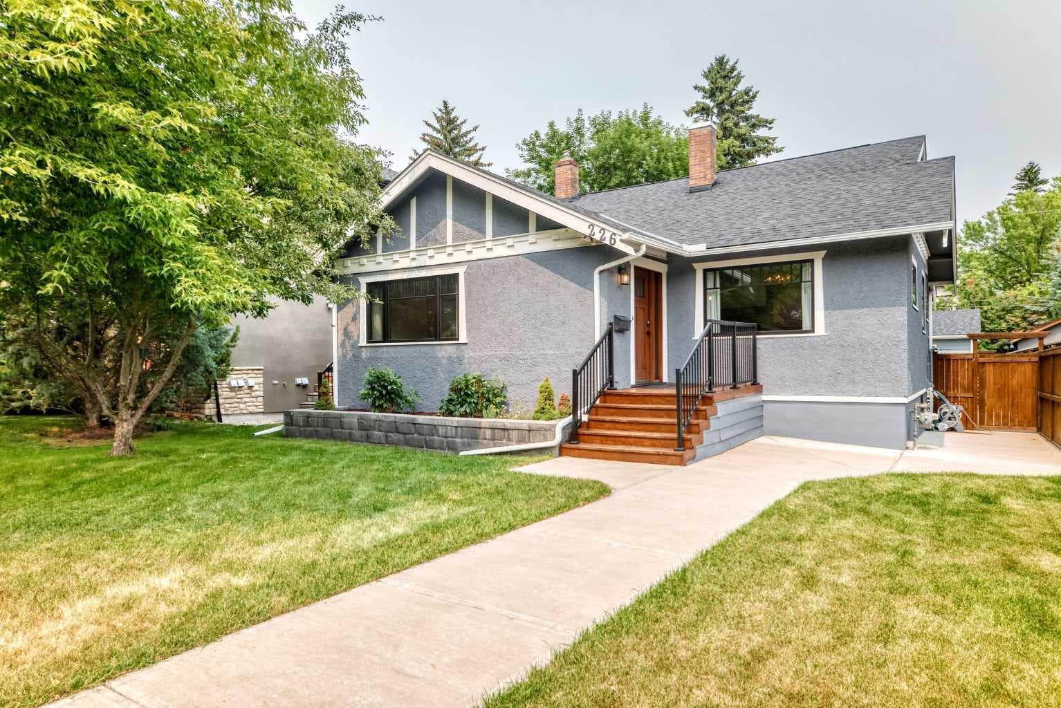 226 Superior Avenue SW — photo 1