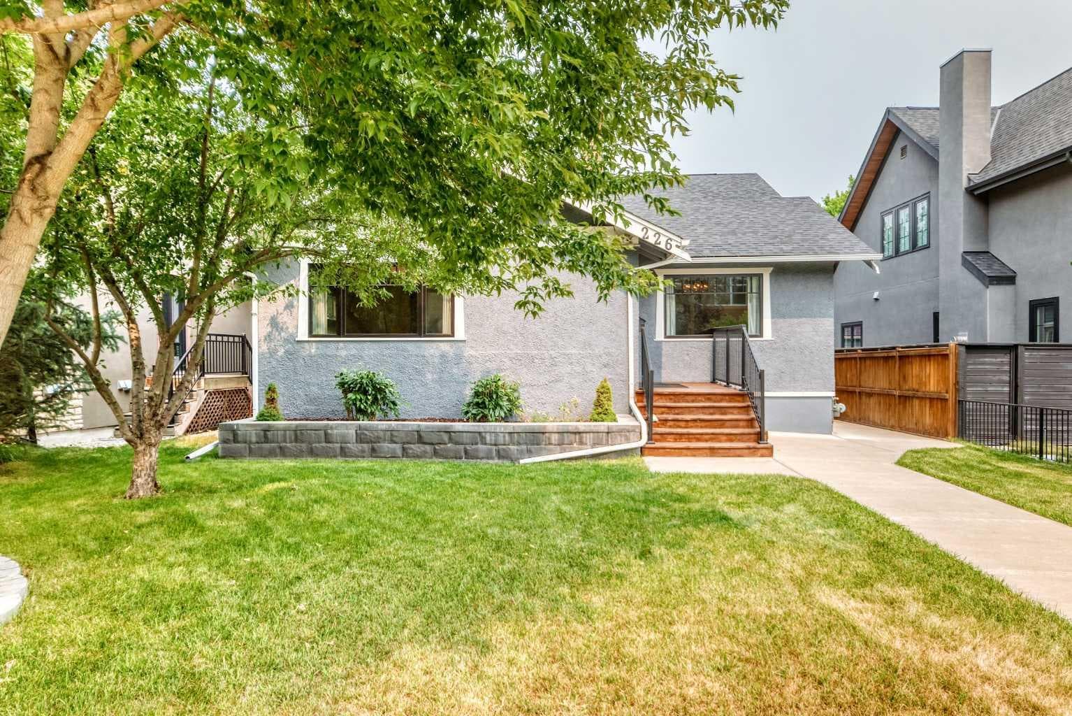 226 Superior Avenue SW — photo 2