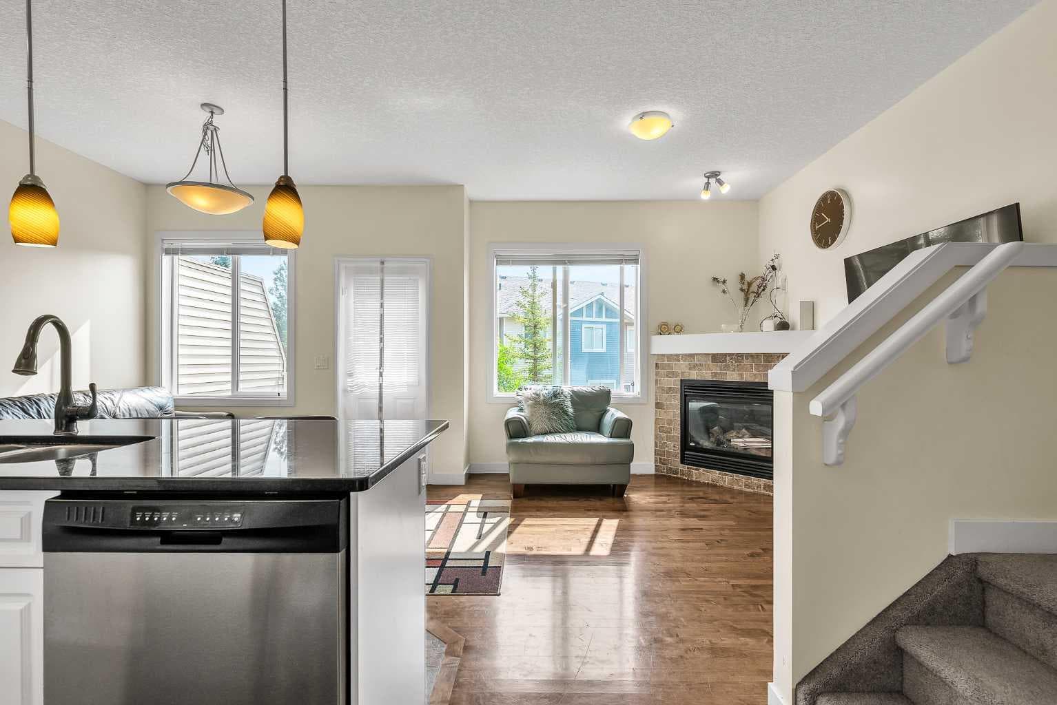 43 Sage Hill Common NW — photo 4