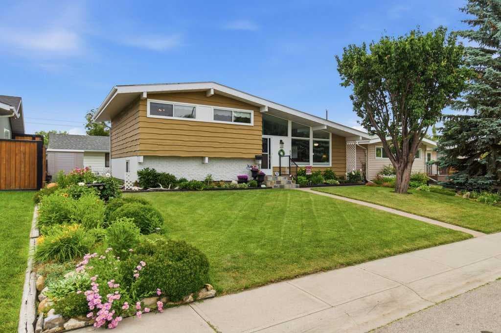 9511 Academy Drive SE — photo 2