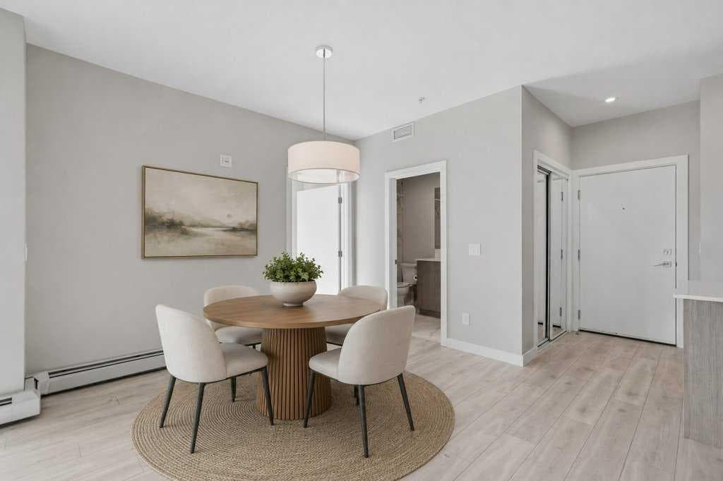 402, 383 Smith Street NW — photo 3