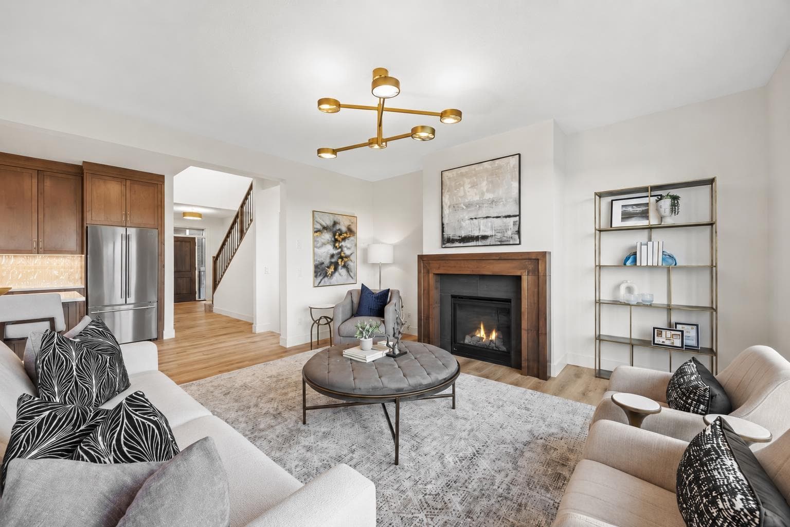 460 Discovery Place SW — photo 5