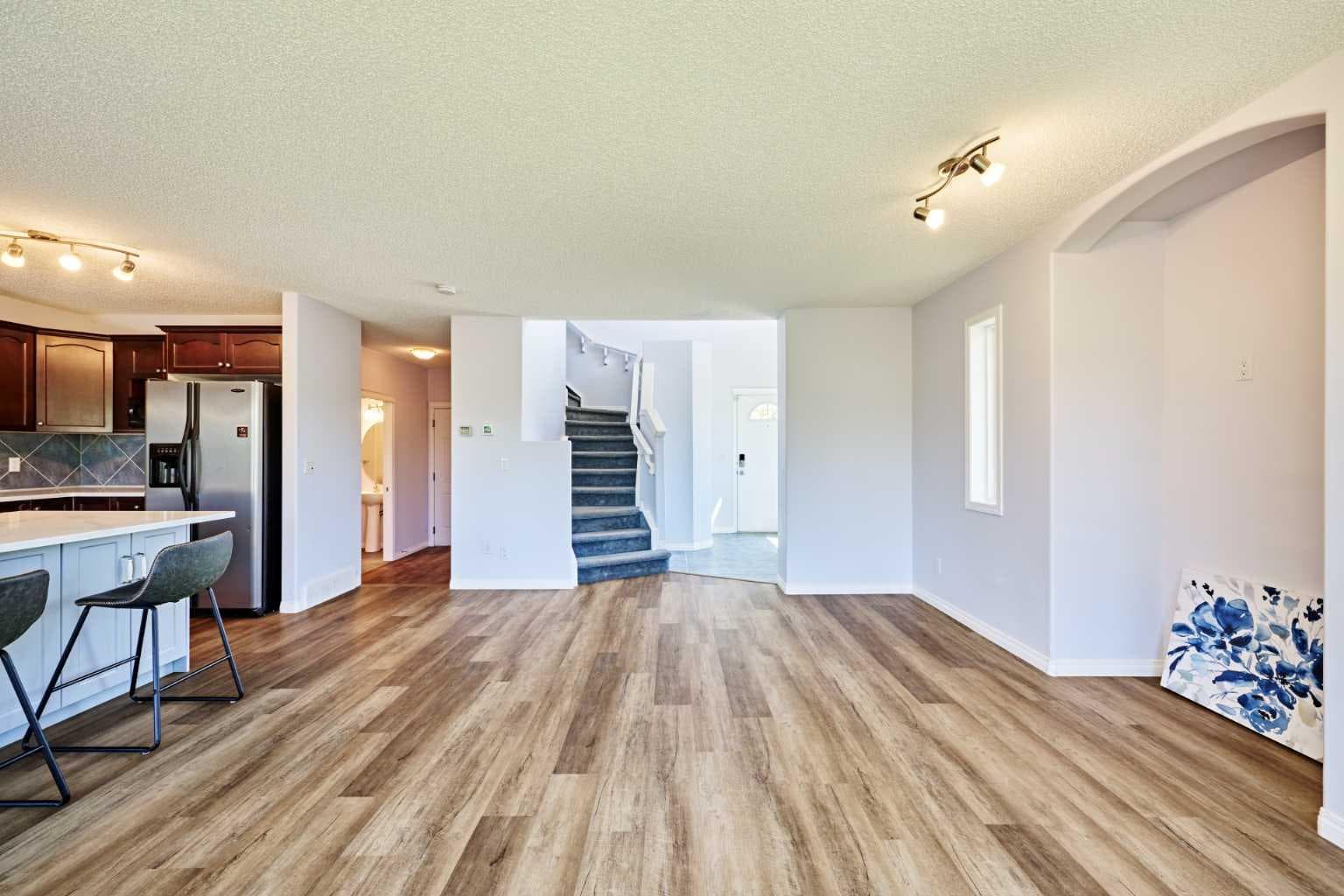 153 Royal Birch Bay NW — photo 4