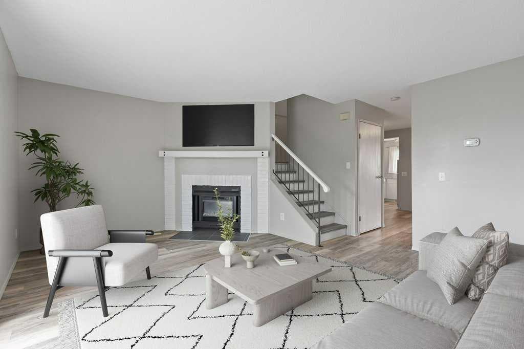 141, 7172 Coach Hill Road SW — photo 1