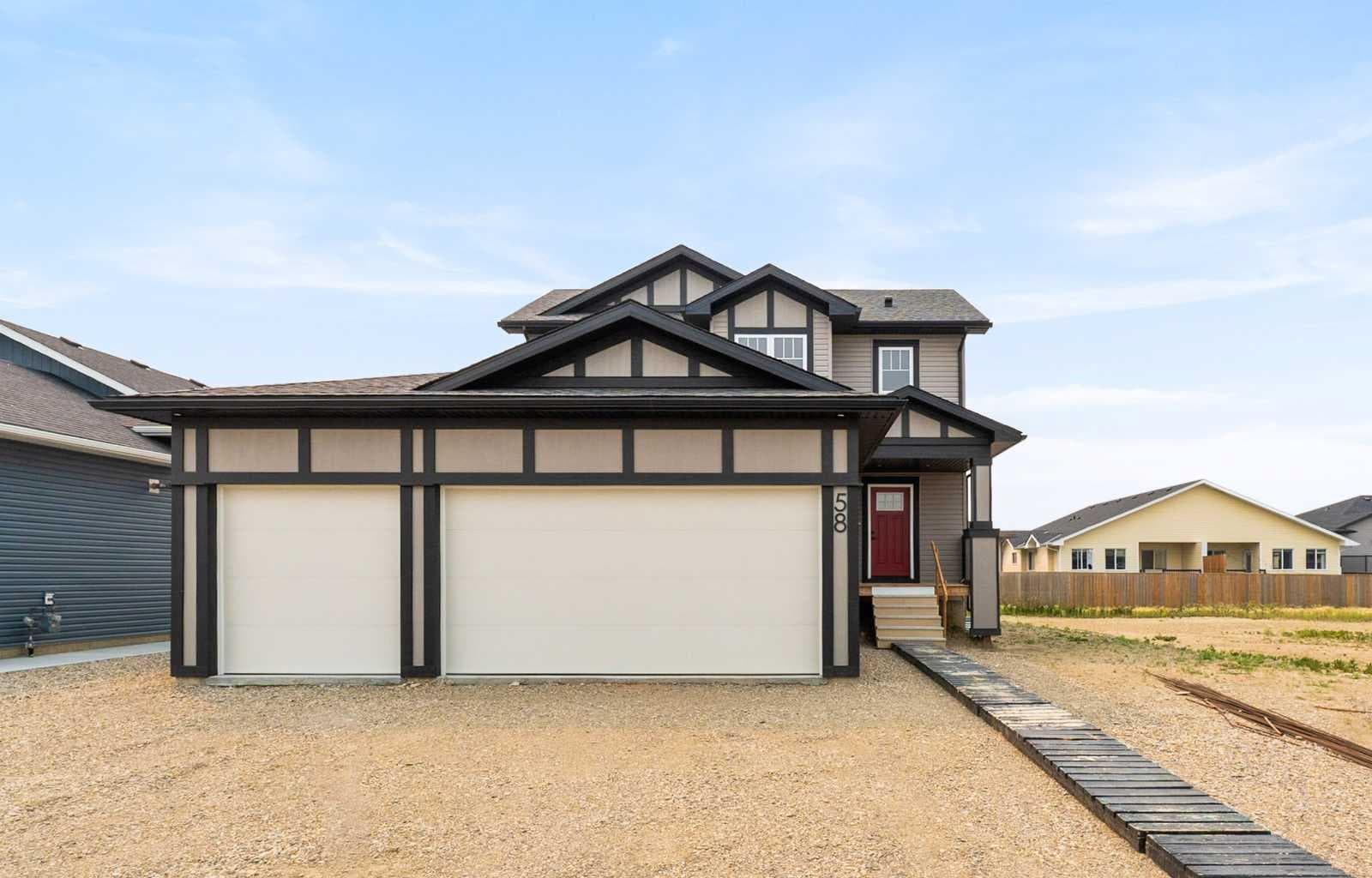 58 Vincent Crescent — photo 1