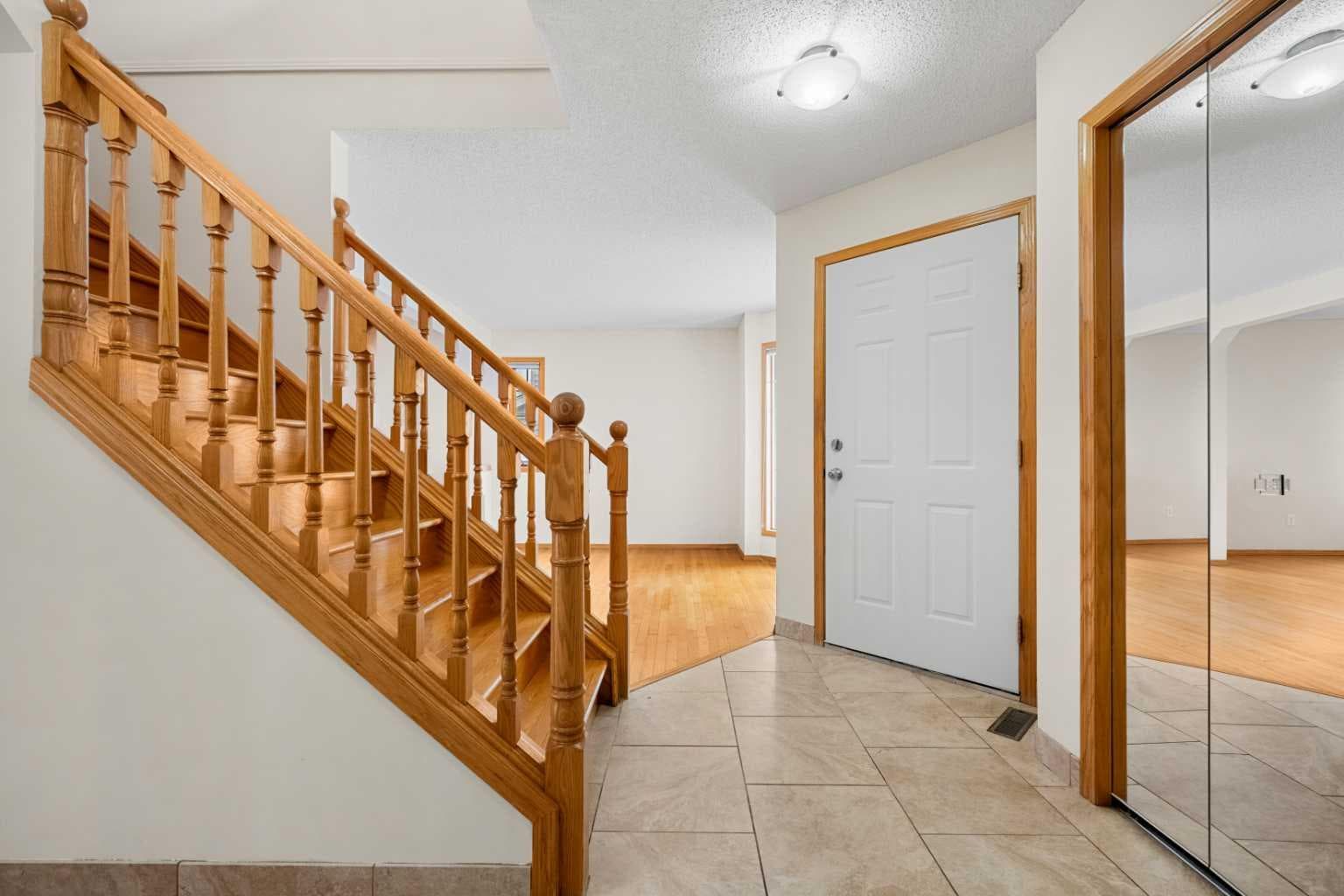 115 Macewan Park Circle — photo 3
