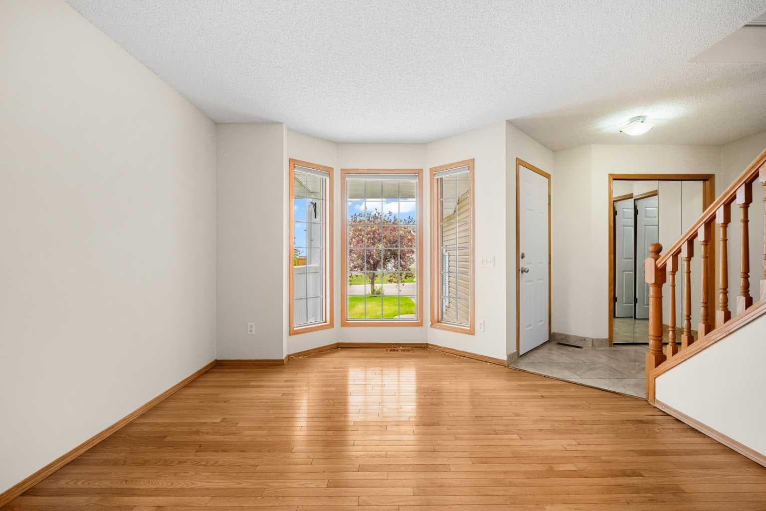 115 Macewan Park Circle — photo 4