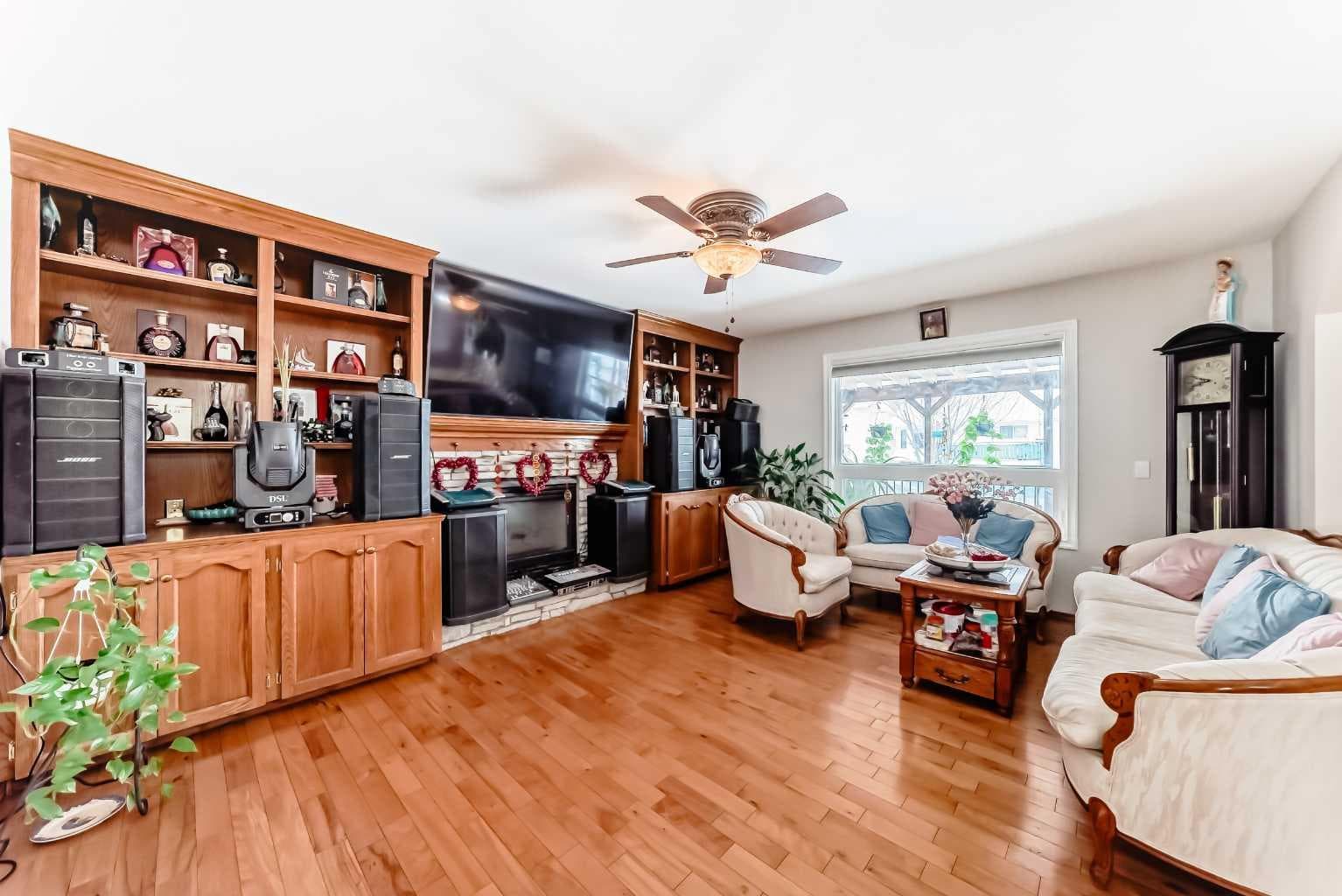 49 Applewood Court SE — photo 3