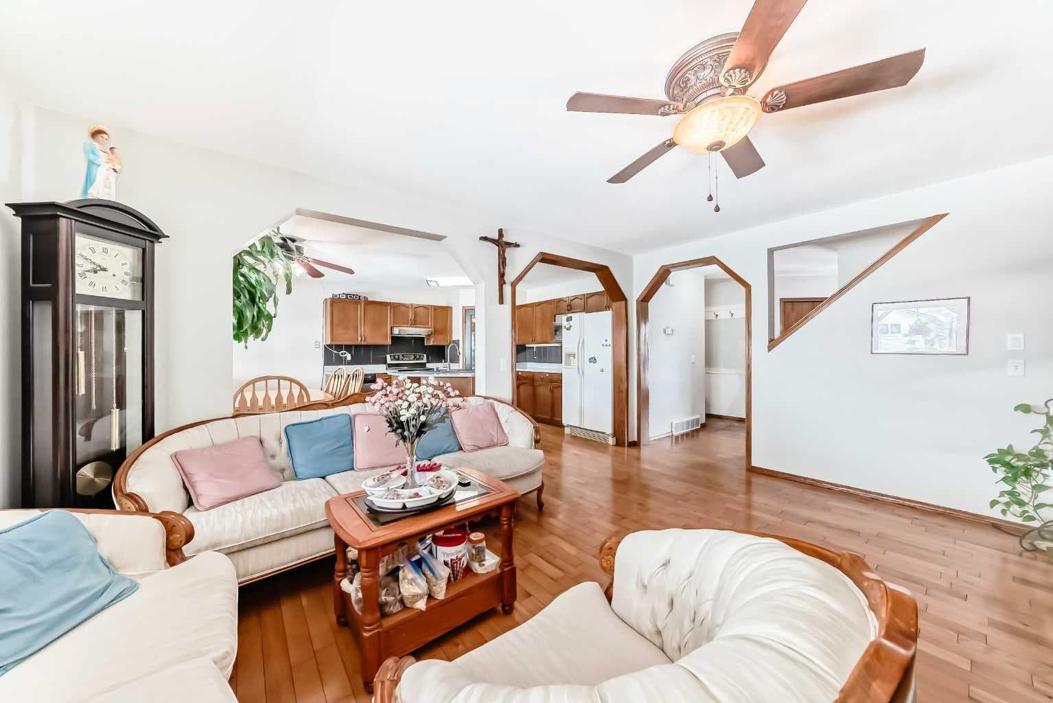 49 Applewood Court SE — photo 4