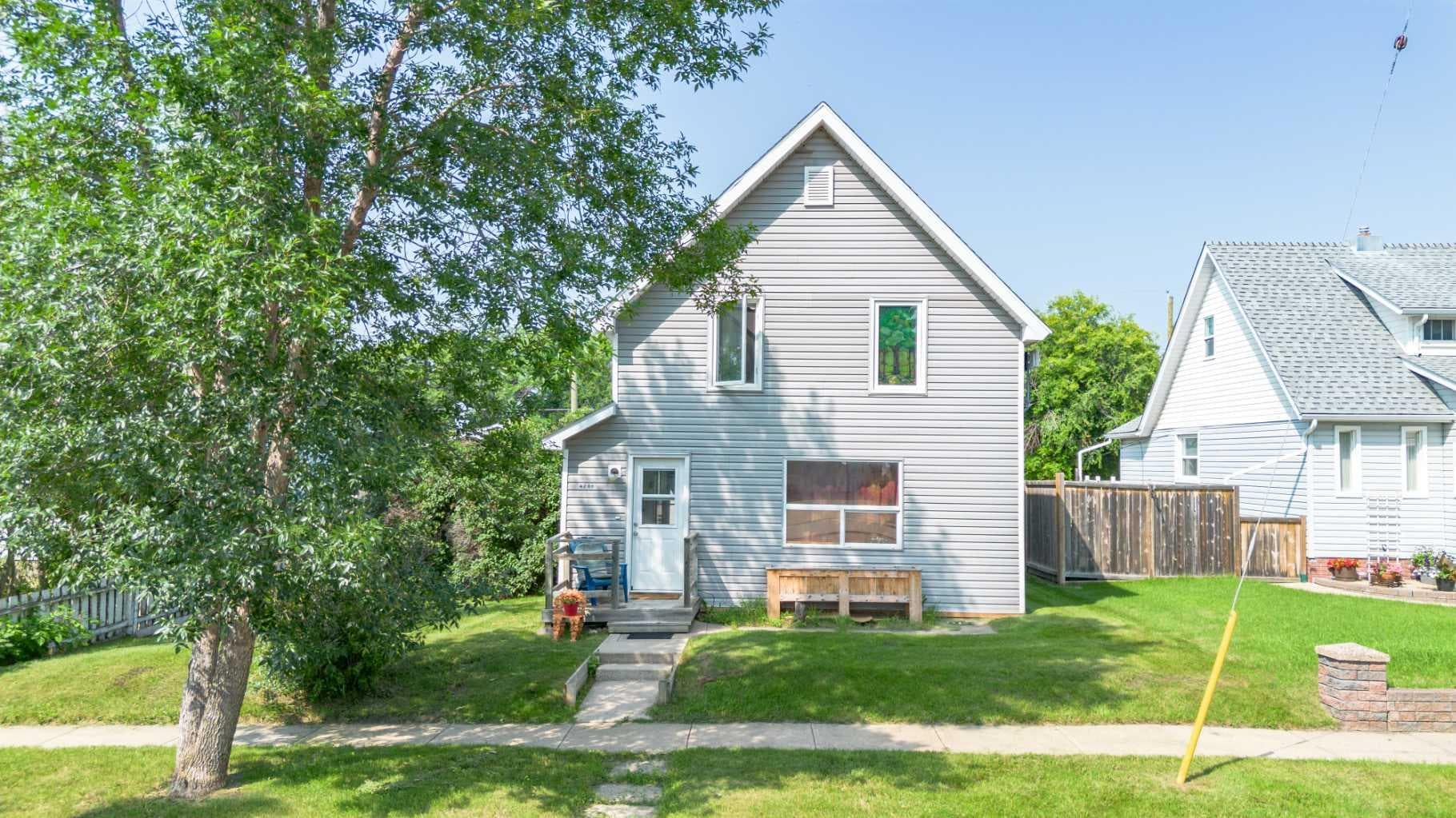 Detached in Downtown East