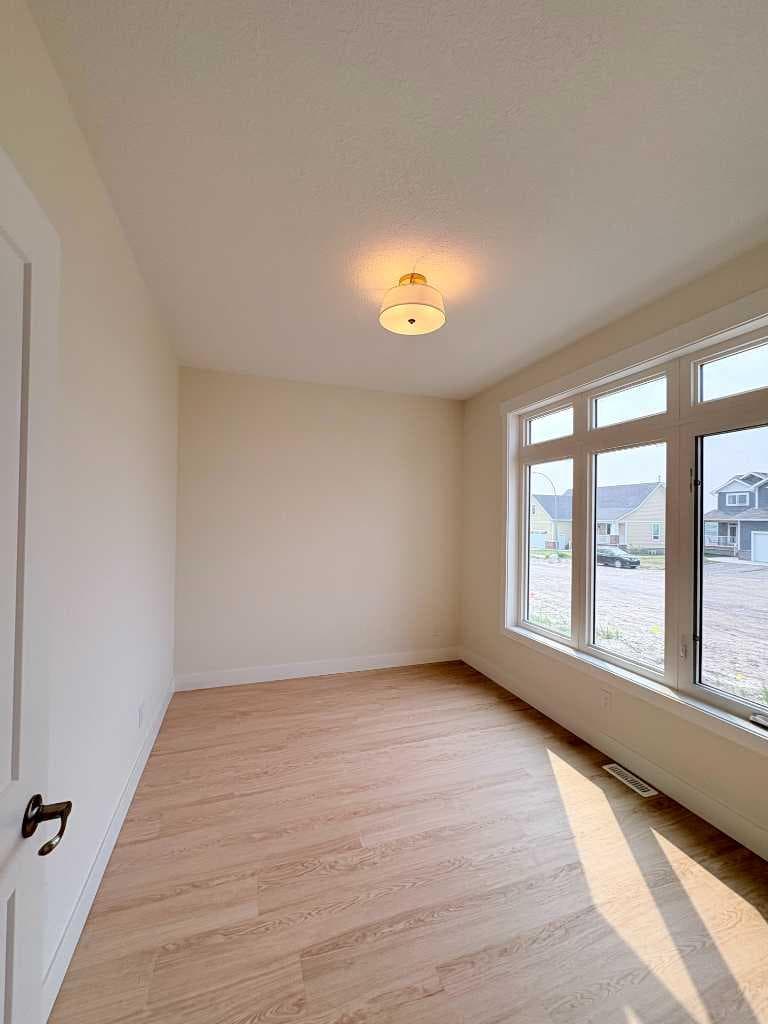 919 Fariway Boulevard — photo 3