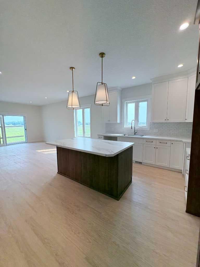 919 Fariway Boulevard — photo 4